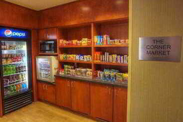 هتل Fairfield Inn & Suites Rapid City