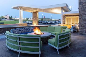 هتل Fairfield Inn & Suites Rapid City