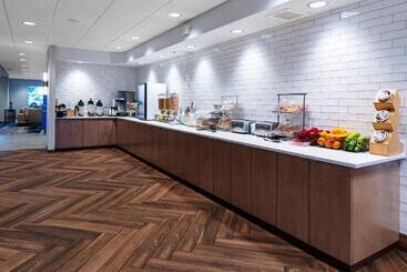 هتل Fairfield Inn & Suites Rapid City