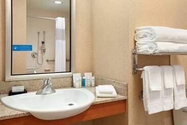 هتل Hampton Inn & Suites Hartford/east Hartford