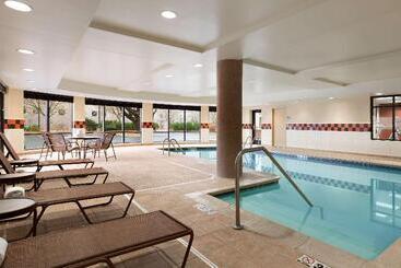 هتل Hampton Inn & Suites Hartford/east Hartford