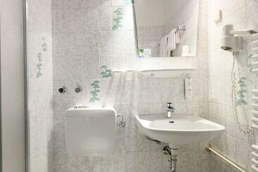 هتل Hannover Airport By Premiere Classe
