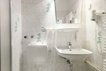 هتل Hannover Airport By Premiere Classe