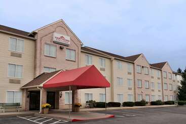 هتل Hawthorn Suites By Wyndham Lancaster
