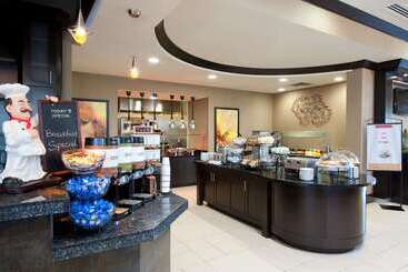 هتل Hilton Garden Inn Fort Worth Alliance Airport