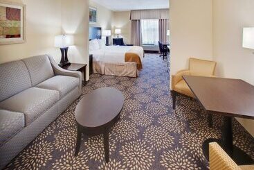 Holiday Inn Express Hotel & Suites Grand Island By Ihg