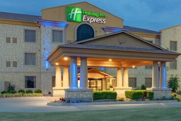 هتل Holiday Inn Express & Suites Oklahoma City Nw   Quail Springs, An Ihg