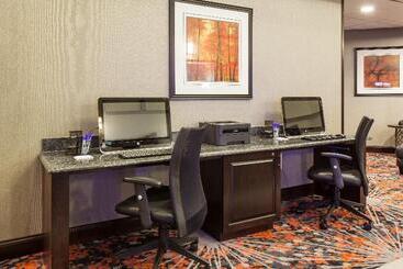 ホテル Holiday Inn Express & Suites Rapid City, An Ihg