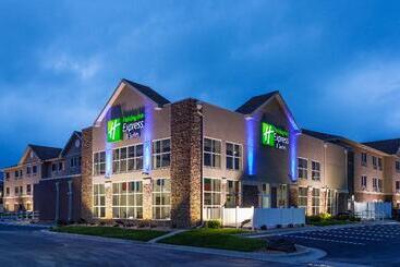 ホテル Holiday Inn Express & Suites Rapid City, An Ihg