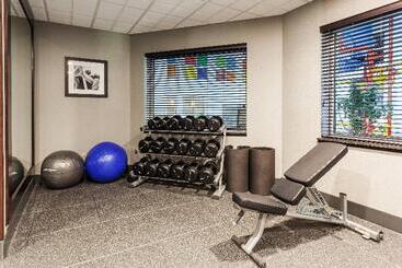 ホテル Holiday Inn Express & Suites Rapid City, An Ihg