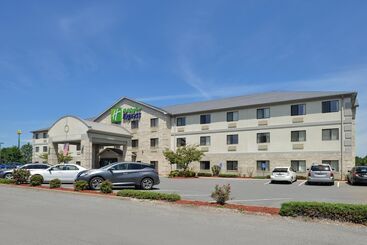 Отель Holiday Inn Express Morgantown, An Ihg