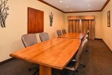 Отель Holiday Inn Express Morgantown, An Ihg