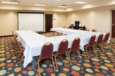 هتل Holiday Inn Toledo   Maumee I 80/90, An Ihg