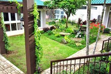 هتل Kimberly Tagaytay
