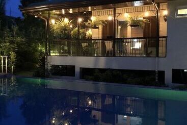 هتل Kimberly Tagaytay