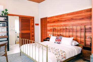 هتل Kimberly Tagaytay