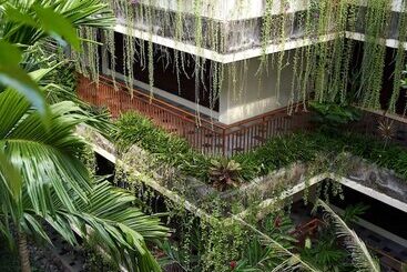 ホテル Komaneka At Rasa Sayang Ubud