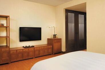 Lotte City Hotel Gimpo Airport