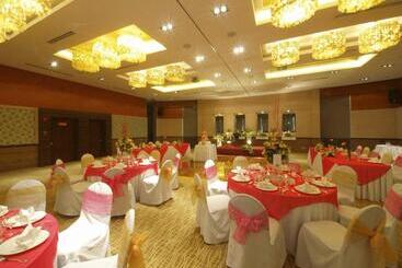هتل One Tagaytay Place