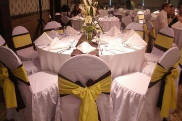 هتل One Tagaytay Place