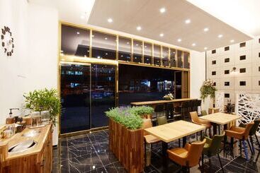 هتل Ramada By Wyndham Seoul Dongdaemun