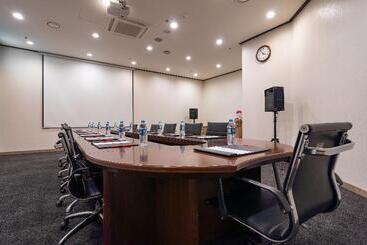 هتل Ramada By Wyndham Seoul Dongdaemun