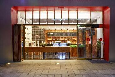 هتل Ramada By Wyndham Seoul Dongdaemun