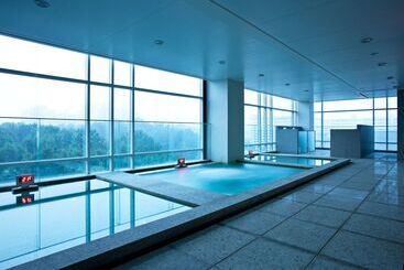 هتل Ramada Plaza By Wyndham Suwon