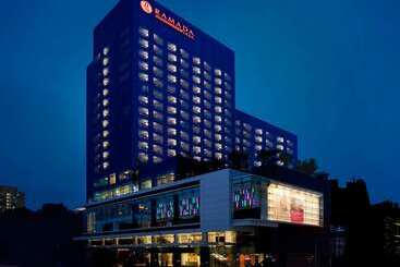 هتل Ramada Plaza By Wyndham Suwon