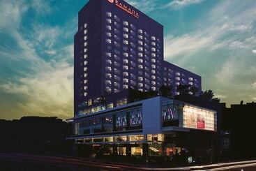 هتل Ramada Plaza By Wyndham Suwon