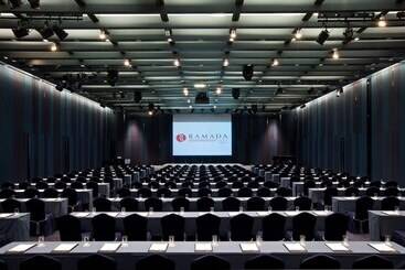 هتل Ramada Plaza By Wyndham Suwon