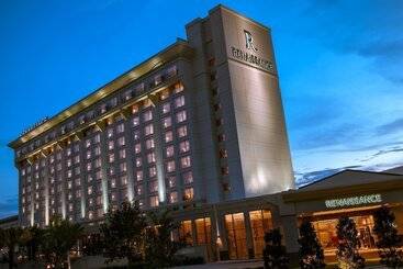 هتل Renaissance Baton Rouge