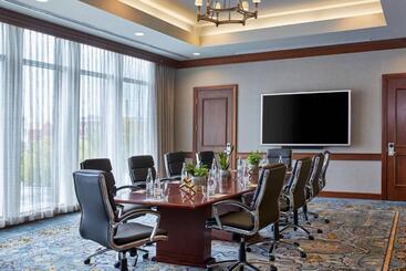 Renaissance Montgomery Hotel & Spa At The Convention Center