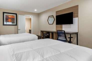 هتل Rodeway Inn Oceanview