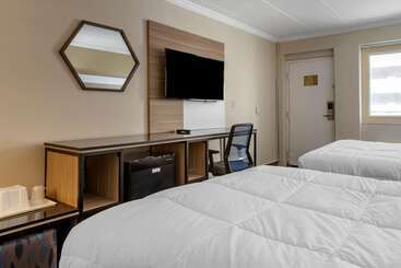 هتل Rodeway Inn Oceanview
