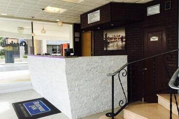 هتل Rodeway Inn Oceanview