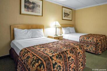 هتل Rodeway Inn Oceanview