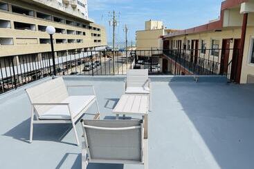 هتل Rodeway Inn Oceanview