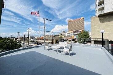 هتل Rodeway Inn Oceanview