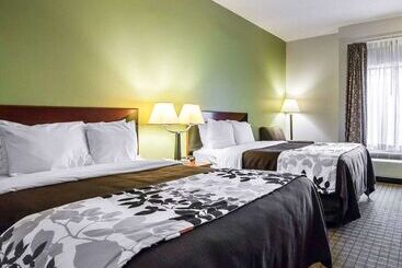 هتل Sleep Inn & Suites
