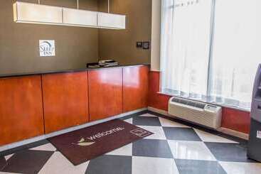 هتل Sleep Inn Long Island City  Manhattan View