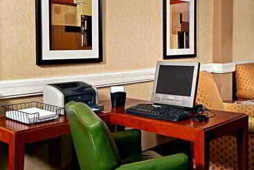 هتل Sonesta Select Durham Research Triangle Park