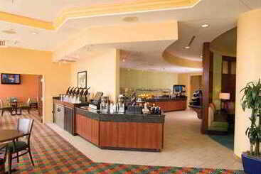 هتل Springhill Suites By Marriott Virginia Beach Oceanfront