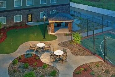 هتل Staybridge Suites Elkhart North, An Ihg