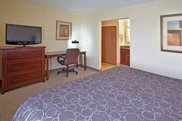 هتل Staybridge Suites Elkhart North, An Ihg