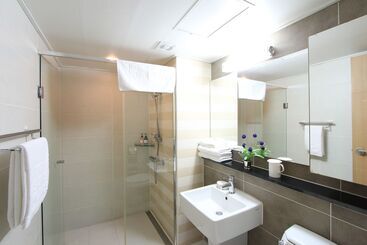 酒店 The Suite Place Serviced Residences