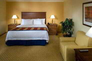 هتل Towneplace Suites By Marriott San Antonio Northwest