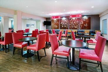 هتل Towneplace Suites By Marriott San Antonio Northwest