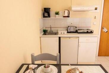 Jasmine Hotel Apartments