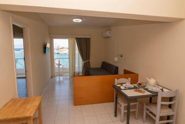 Jasmine Hotel Apartments